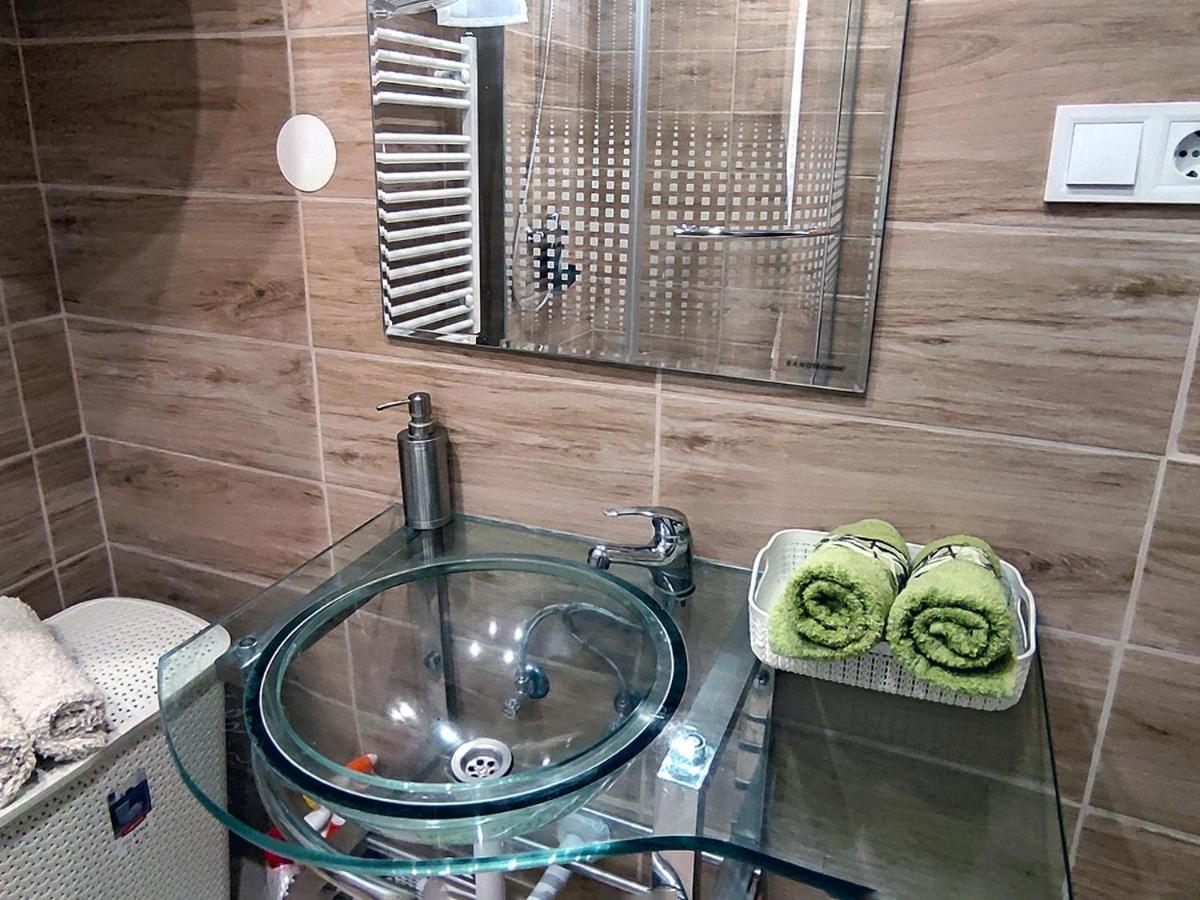 White Stone Apartman Hajduszoboszlo Exterior photo
